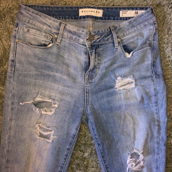 Distressed high-waisted jeans - Picture 4 of 9